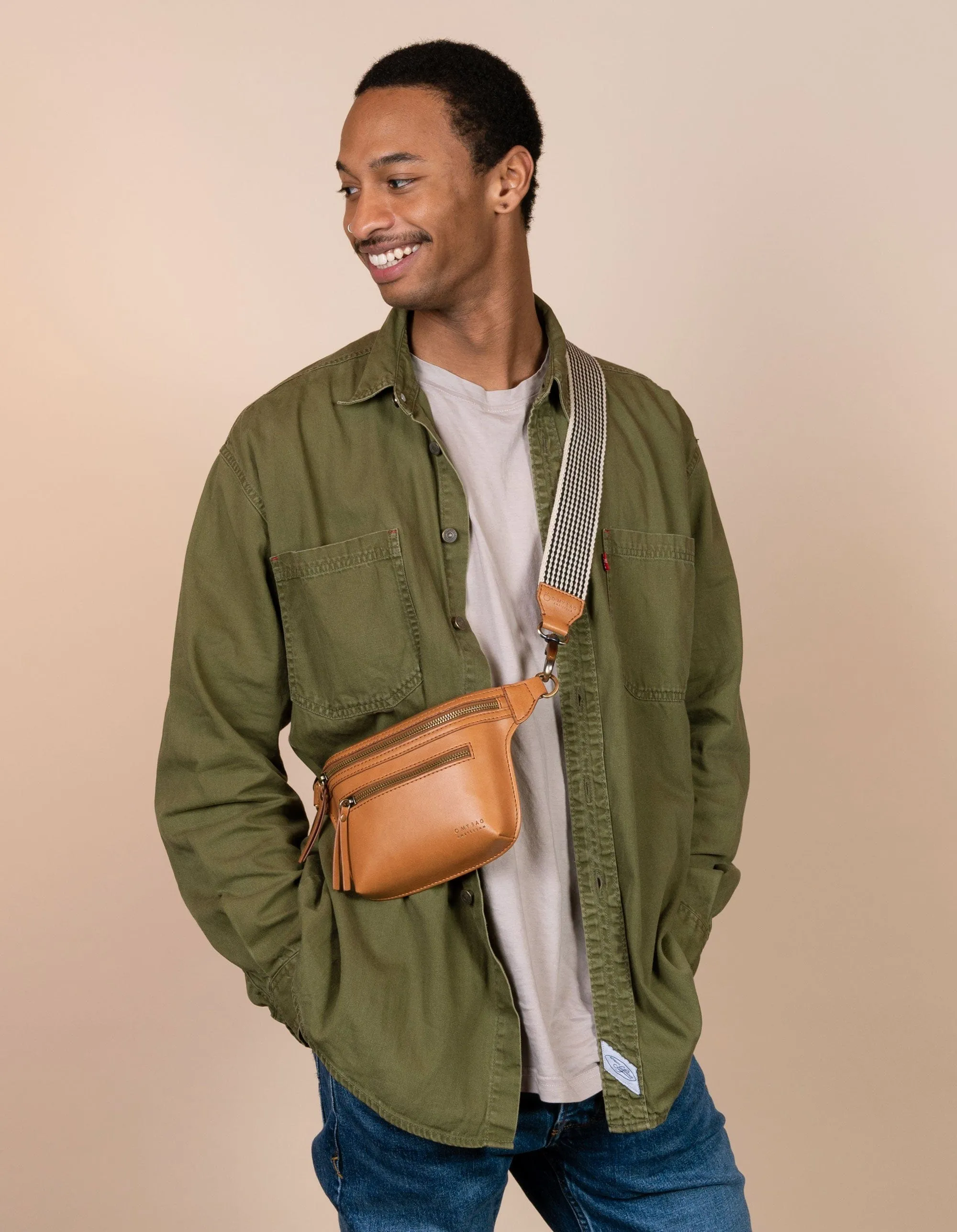 Beck's Apple Leather Vegan Bum Bag | Cognac