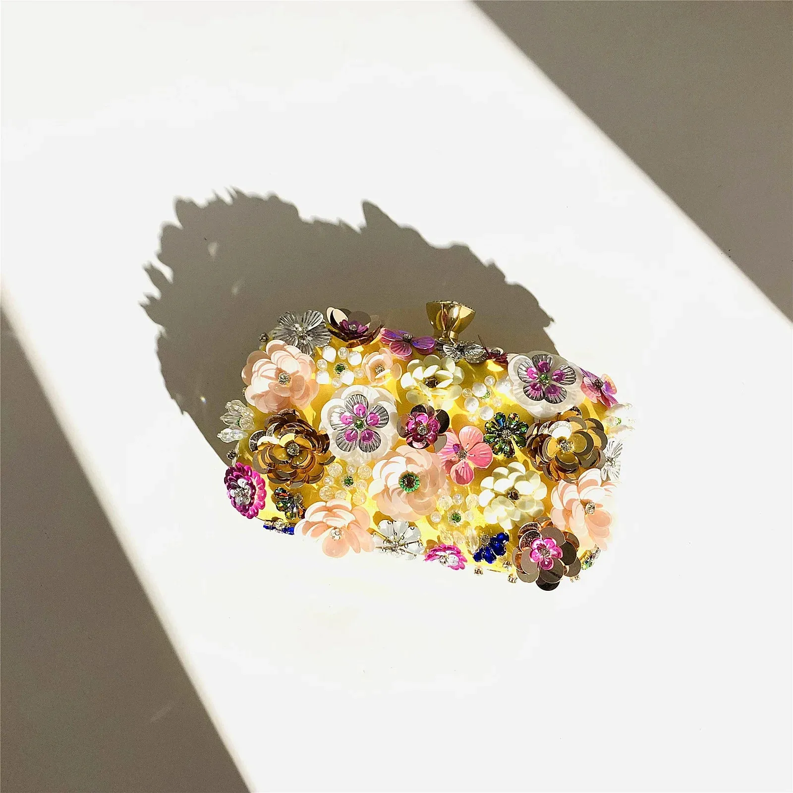 Bohemia Beaded Summer Evening Clutch - Vibrant Contrast Colors for a Classy Outing