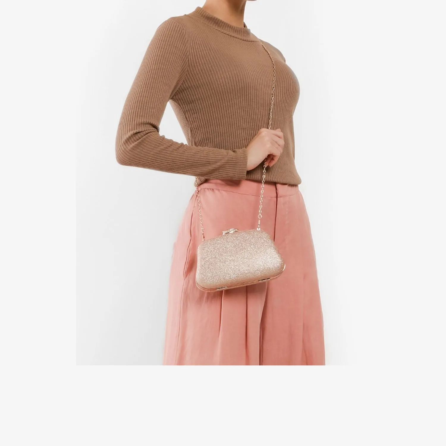 CHAMPAGNE CLUTCH