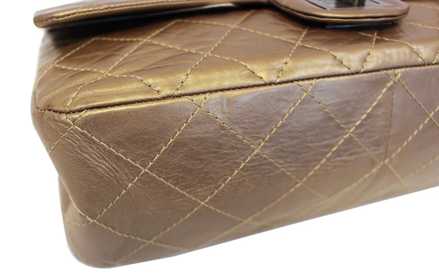 CHANEL Bronze 2.55 Reissue Quilted Classic Calfskin Leather 225 Flap Bag
