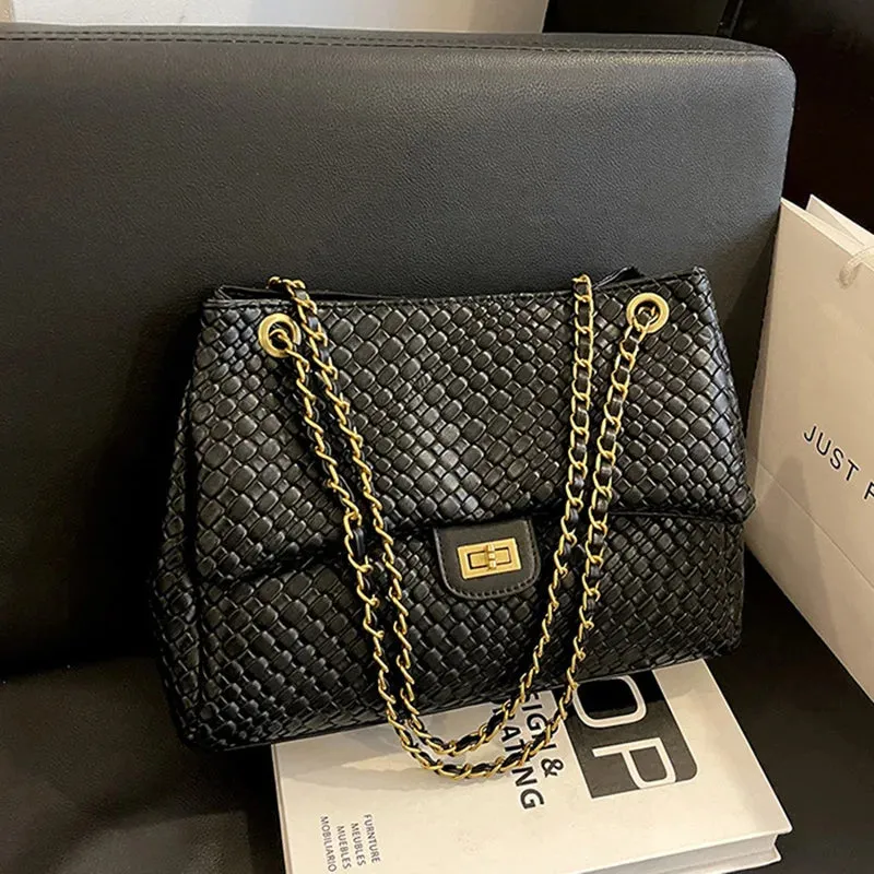 Chic Urban Weave: 2024 Women's Large Capacity Crossbody Bag with Minimalist Flair and Chain Detail