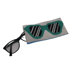 Glass Bead Eyeglass Case - TURQUOISE SPECS ON WHITE GROUND