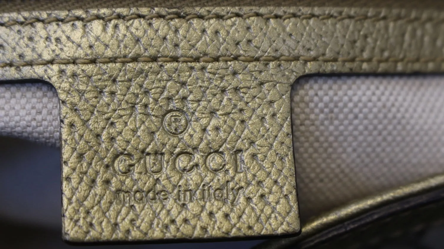 GUCCI Bree Original GG Canvas Top Handle Shoulder Bag