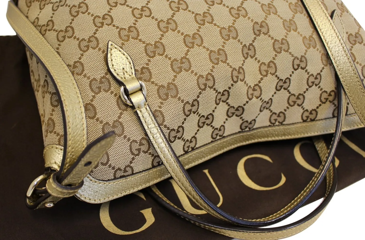 GUCCI Bree Original GG Canvas Top Handle Shoulder Bag