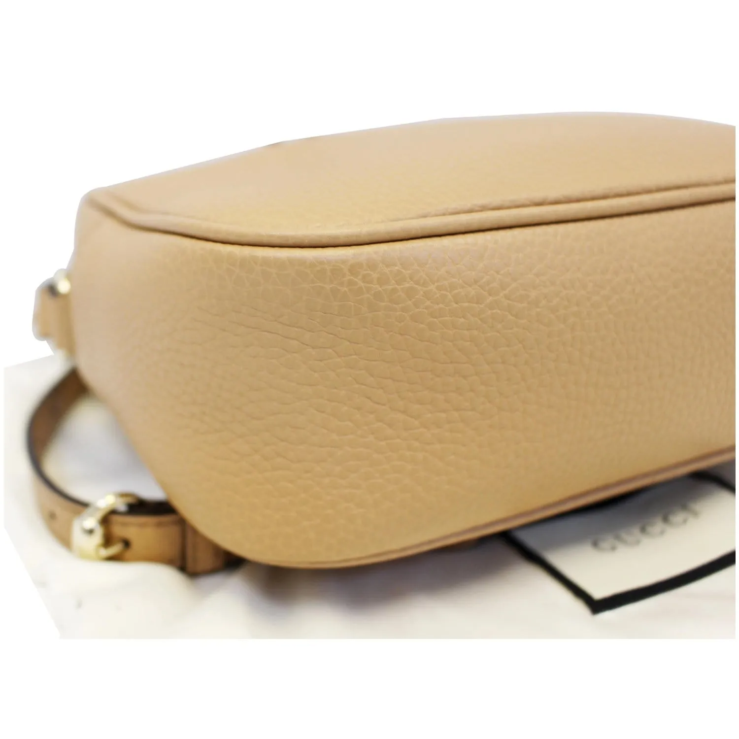 GUCCI Soho Disco Pebbled Leather Small Crossbody Bag