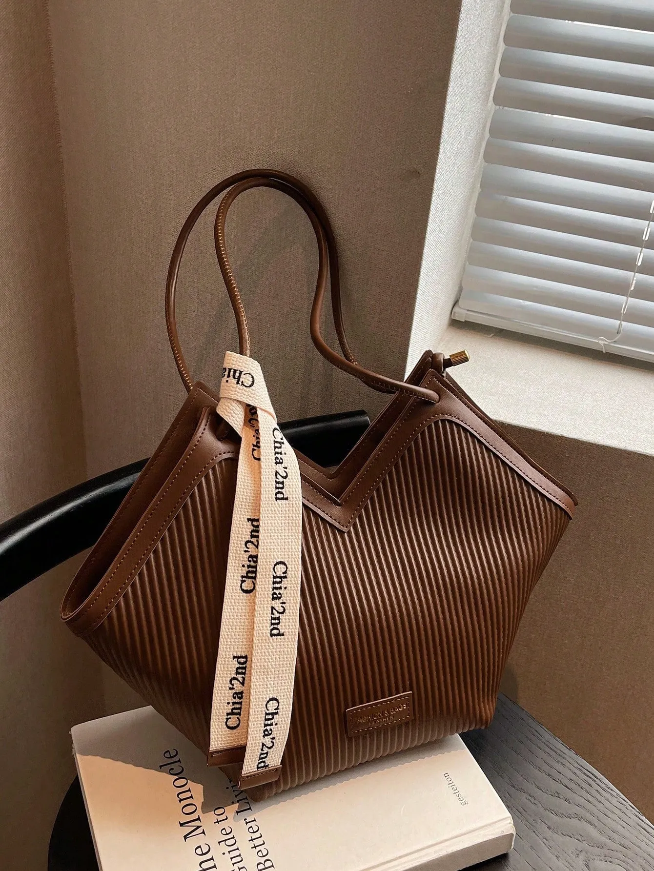Large-Capacity Double-Handle Contrast Design Shoulder Tote Bag