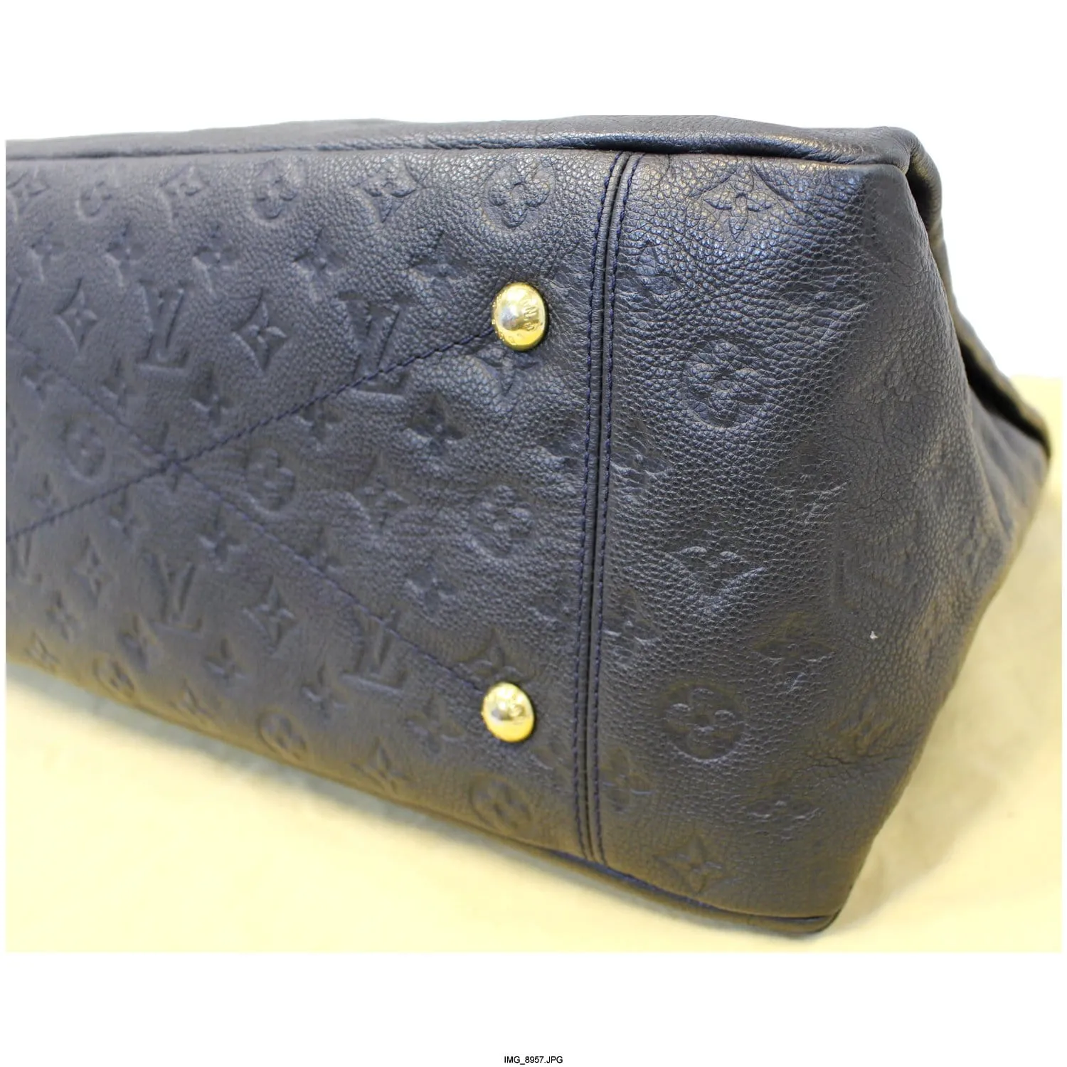 LOUIS VUITTON Artsy MM Blue Empreinte Infini Monogram Shoulder Bag