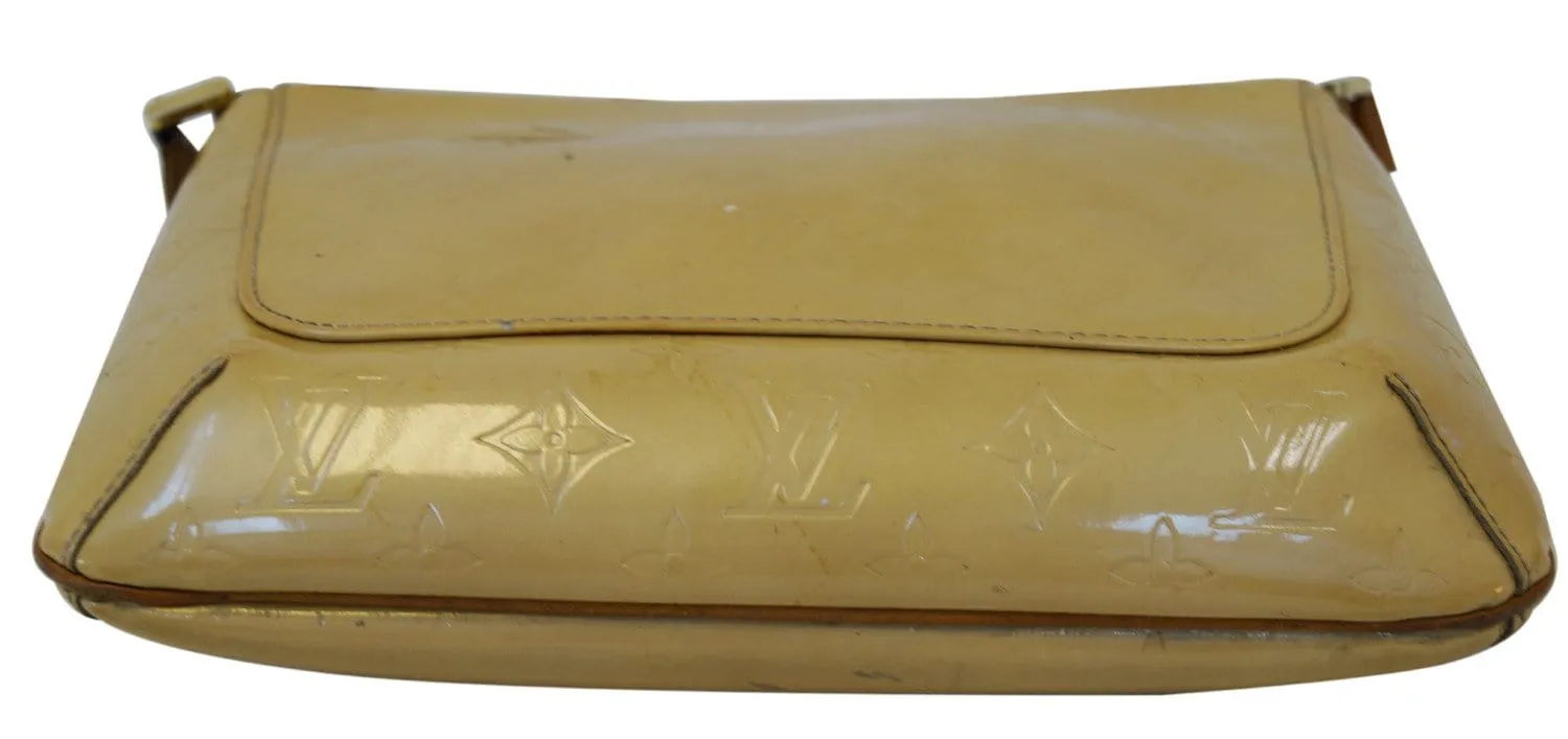 LOUIS VUITTON Beige Monogram Vernis Thompson Street Bag
