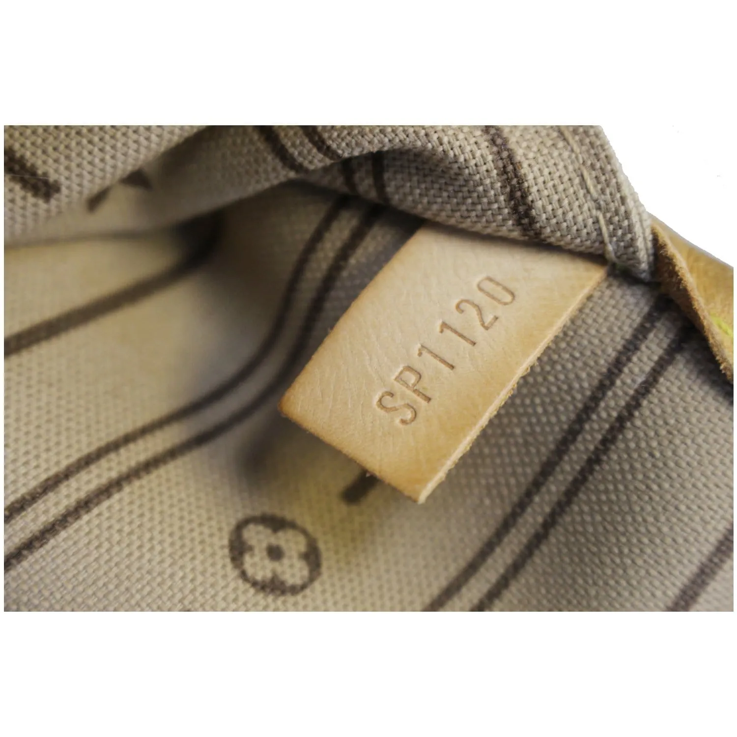 LOUIS VUITTON Neverfull GM Monogram Canvas Shoulder Bag