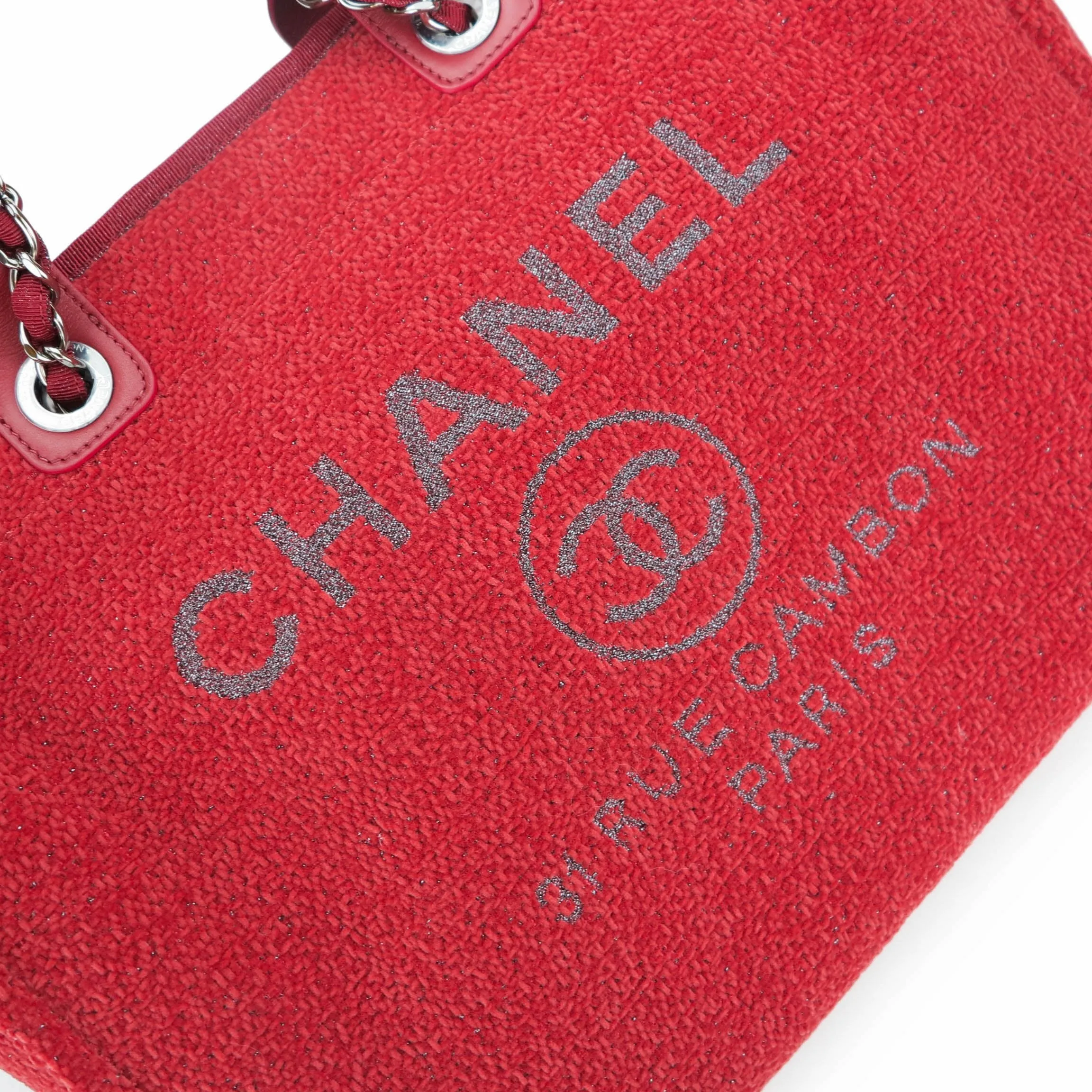 Medium Glitter Deauville Tote in Red Lurex