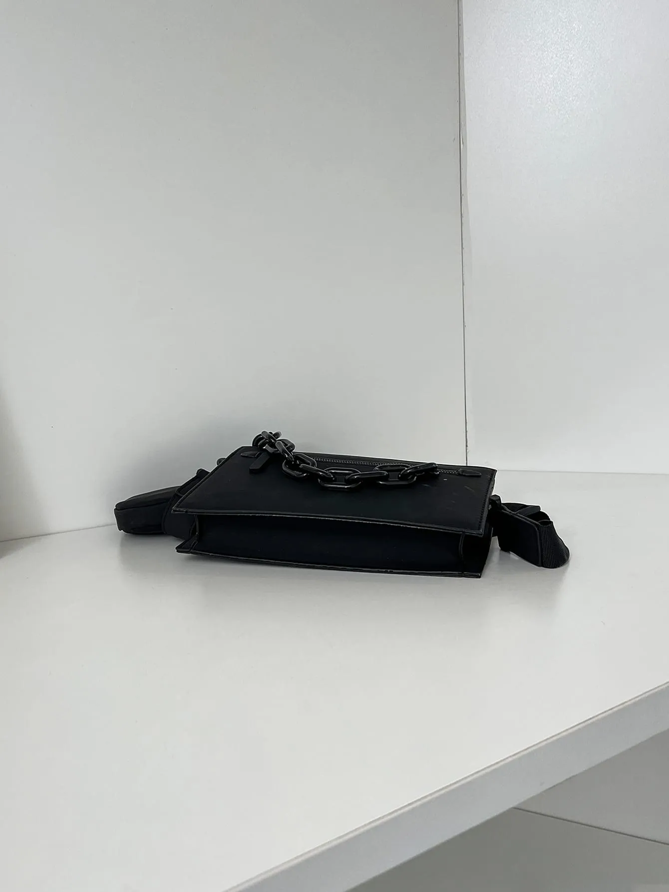 Minimalist Chain Decor Square Bag With Coin Purse - Black