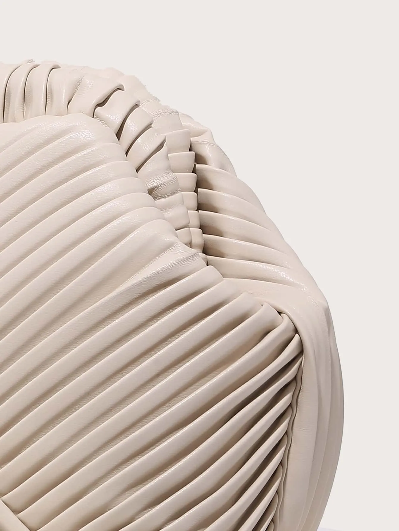 Minimalist Ruched Bag - ᗰ'₂₂ - Apricot