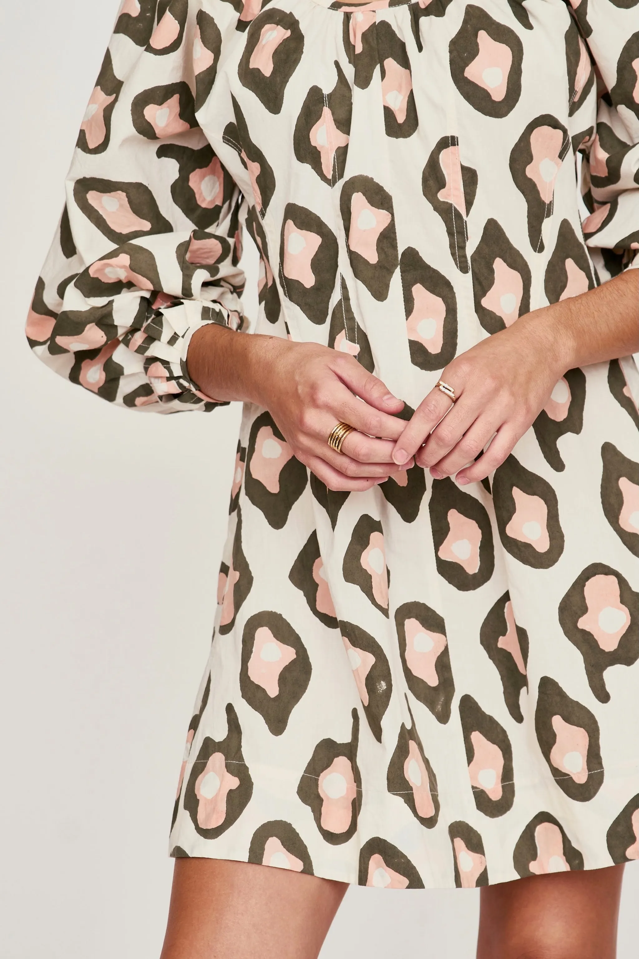 Naxos Dress in Oyster Print