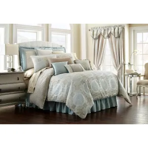 New in package! Bed in a Bag! Wayfair King Comforter   3 Additional Pieces Jonet Reversible Comforter Set in Aqua/Cream! Retails $580 