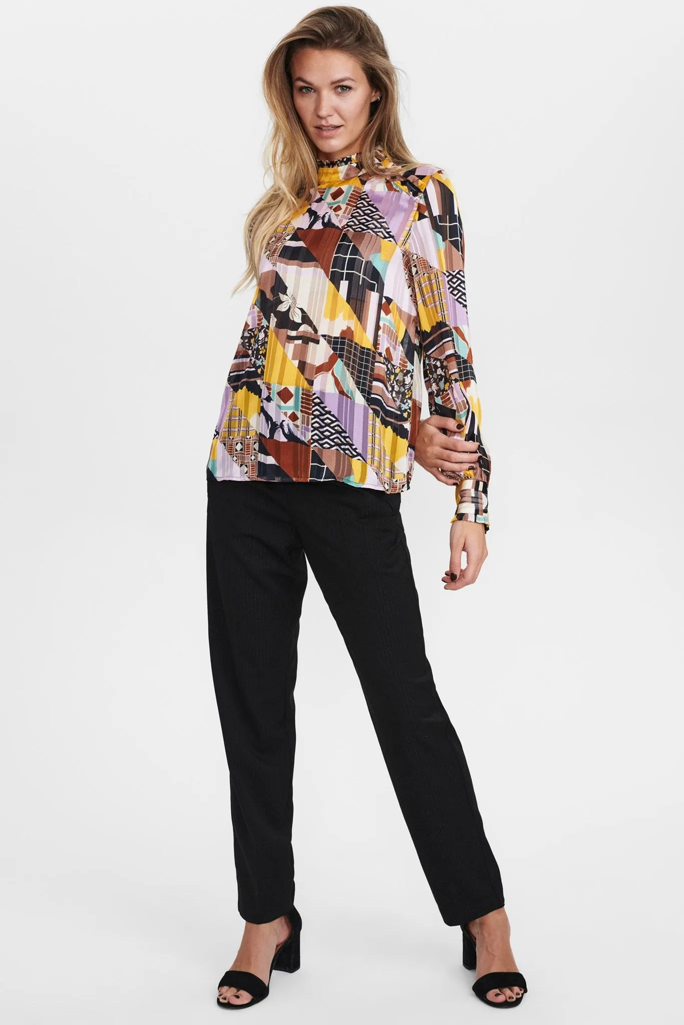 NUBIANCA BLOUSE - Caviar