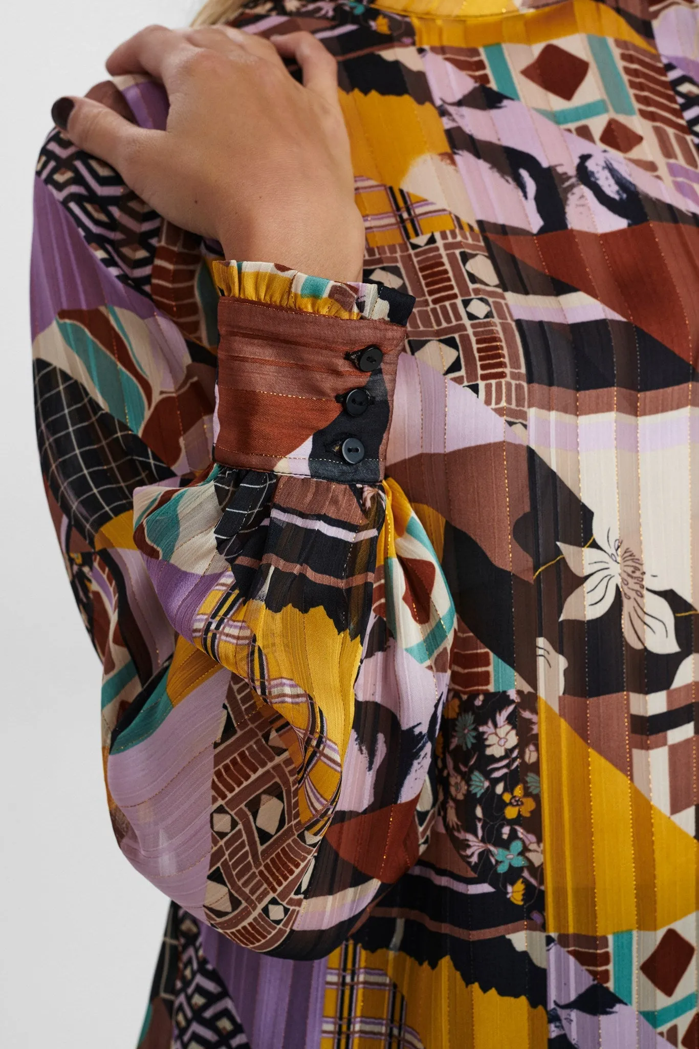 NUBIANCA BLOUSE - Caviar