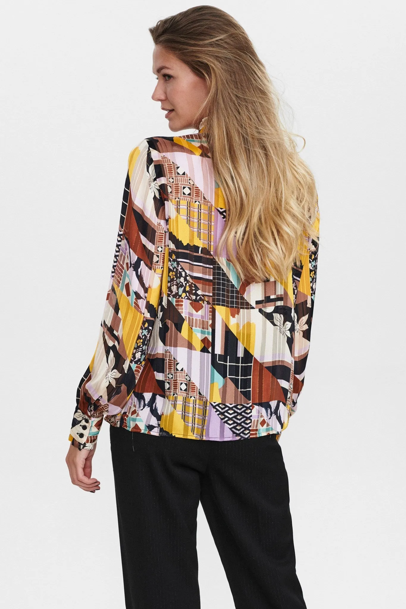 NUBIANCA BLOUSE - Caviar