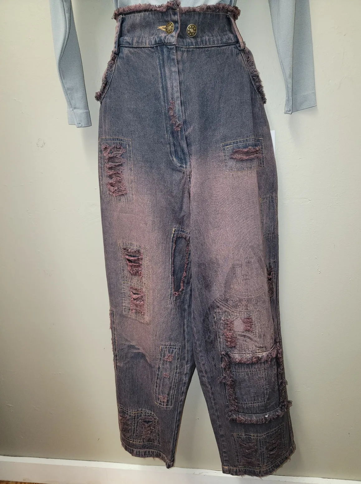 Queen of Hearts Lightweight Denim Pants