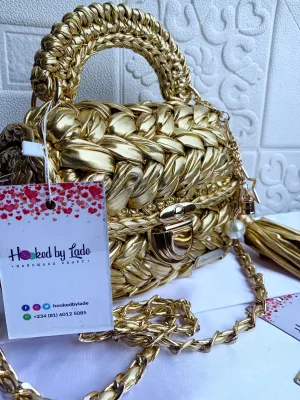 "Comfort" Metallic Crochet Bag -
