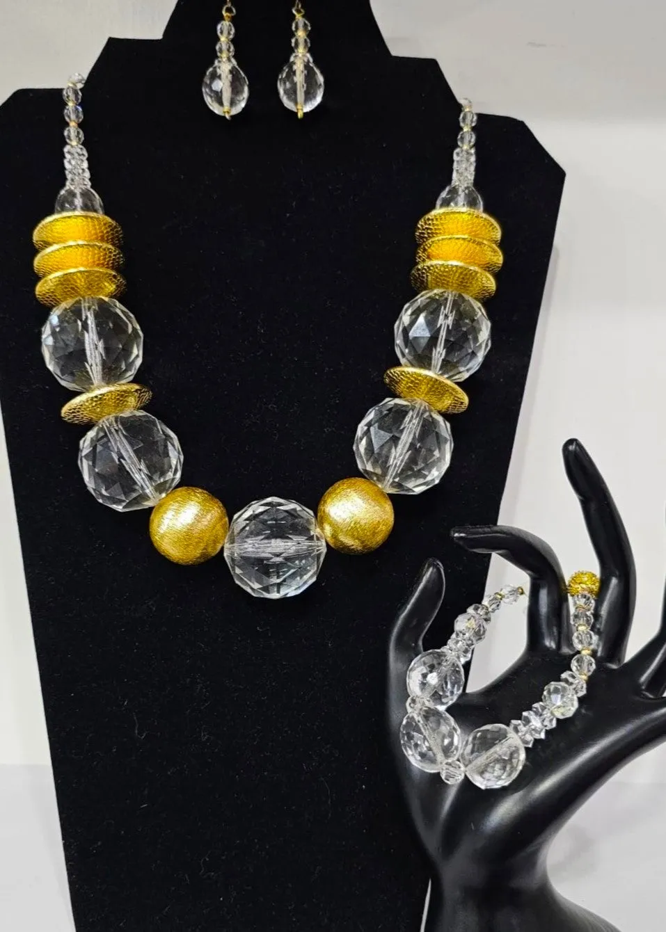"Natural Clear Quartz Crystal Bracelet" by Tonnie's Chest