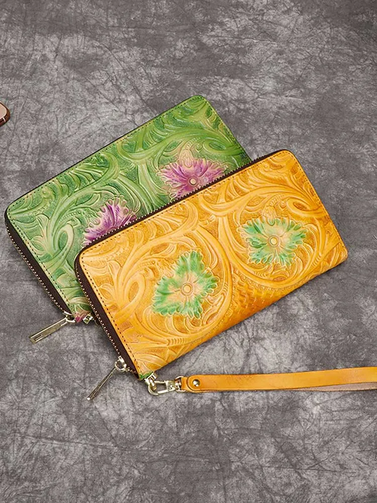 Retro Embossing Handmade Flower Pattern Wallet