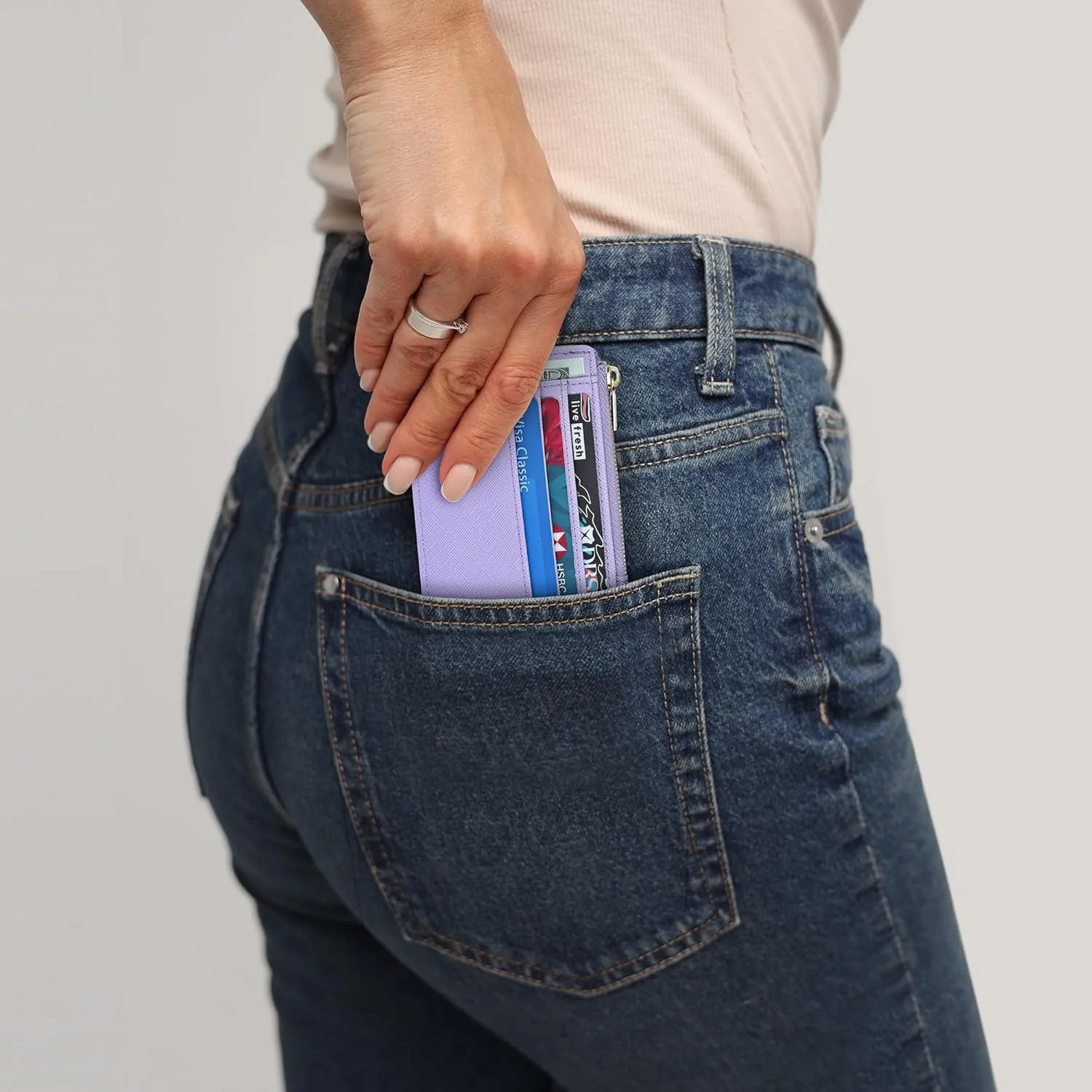 Slim Front Pocket Wallet for Women, Credit Card Holder With Keychain