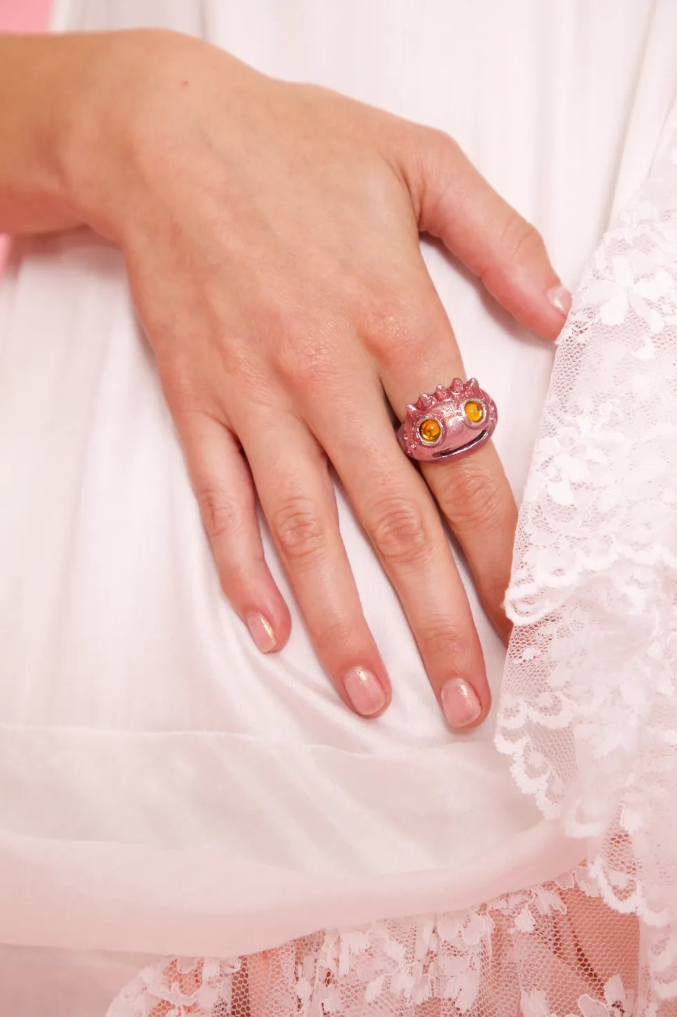 SOFT PINK LIBERTY FROG
