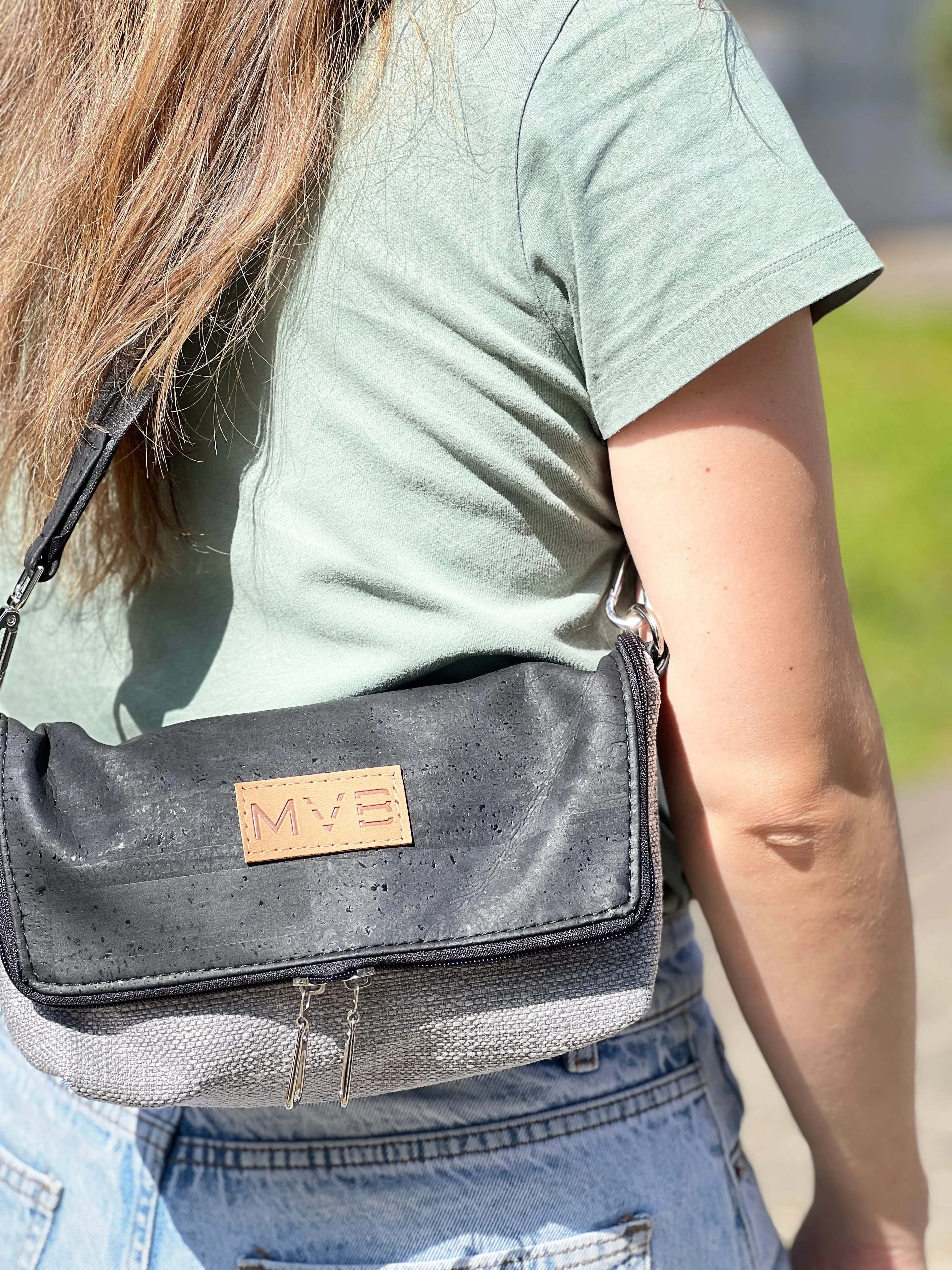 Summer Canvas & Cork Vegan Crossbody Flop Bag | Soft Ash