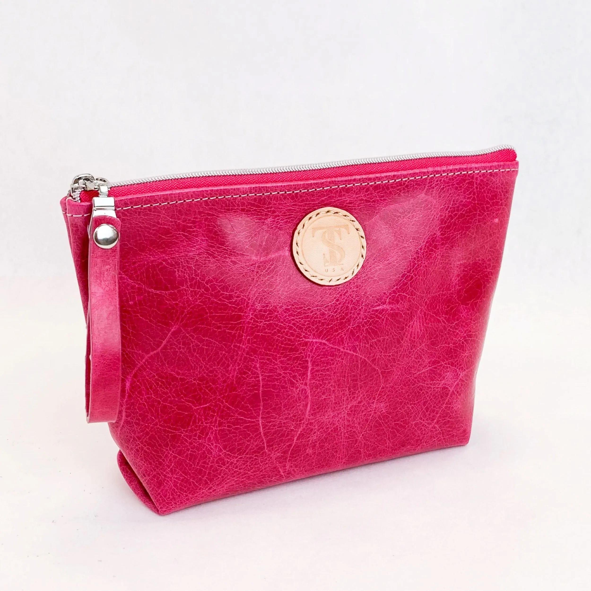 T5 Leather Cos Case in Calfskin