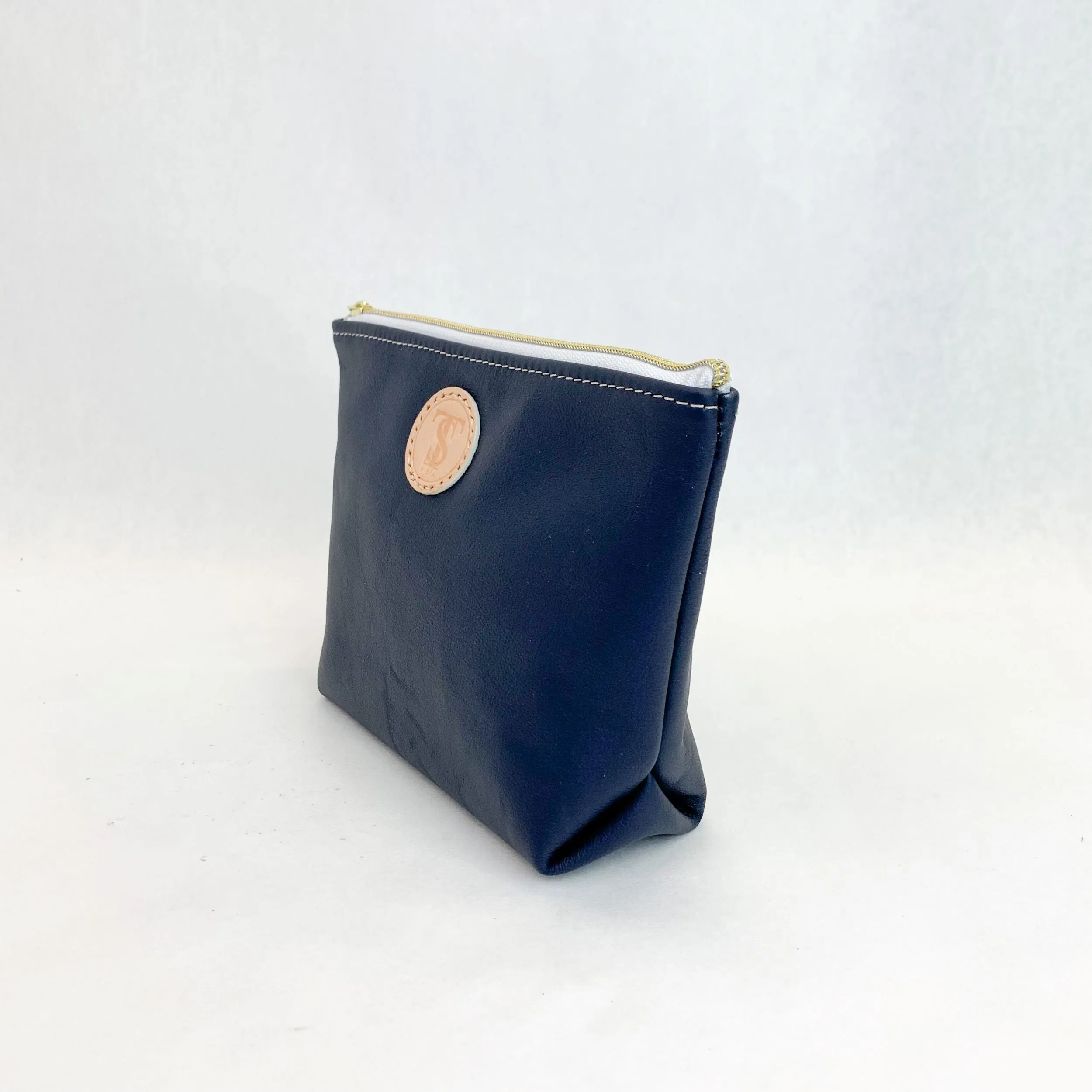 T5 Leather Cos Case in Calfskin