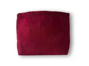 THE VOYAGER POUCH IN SCARLET