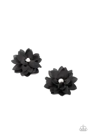 Things That Go Bloom - Black
