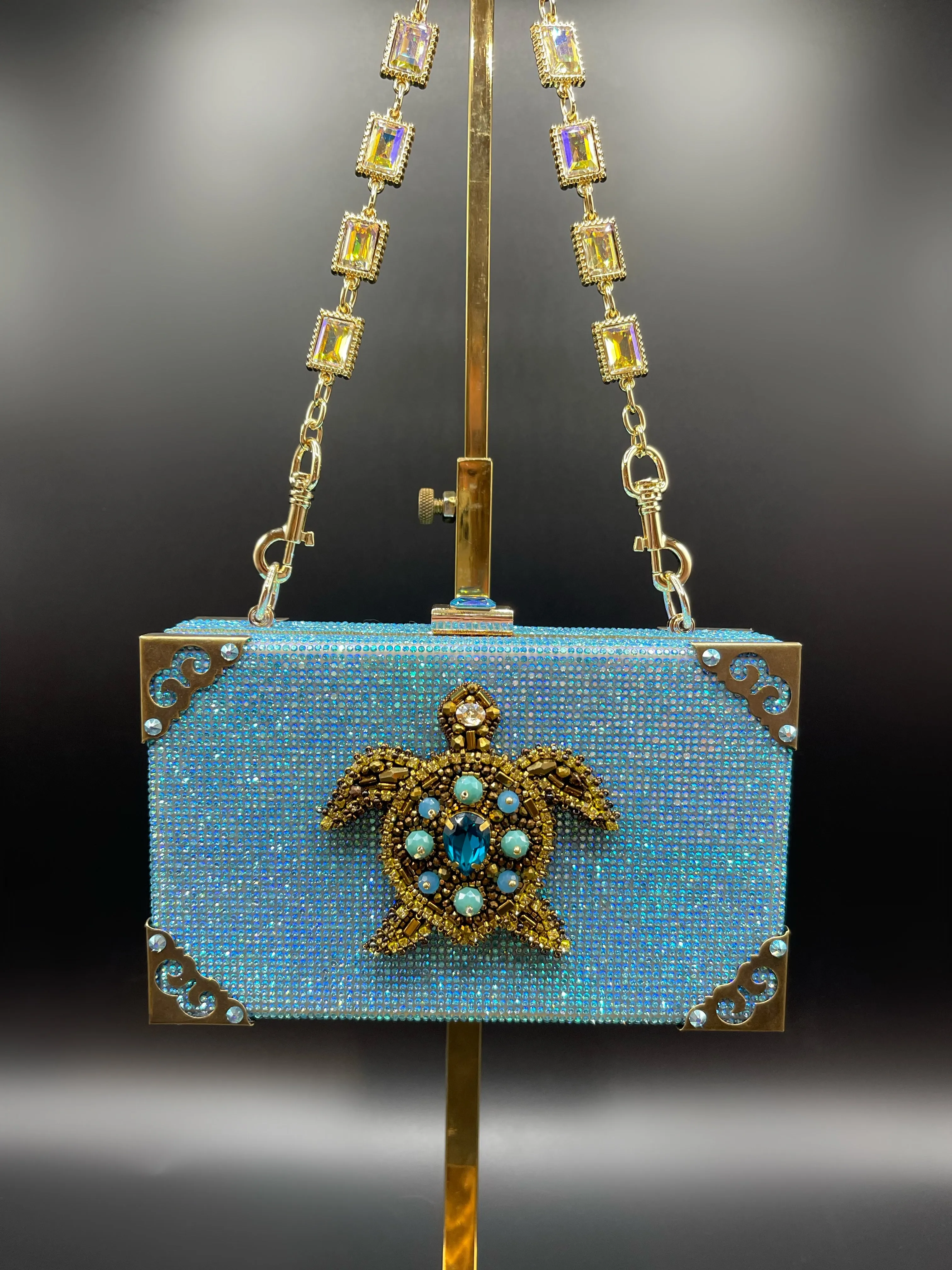 Turquoise Turtle