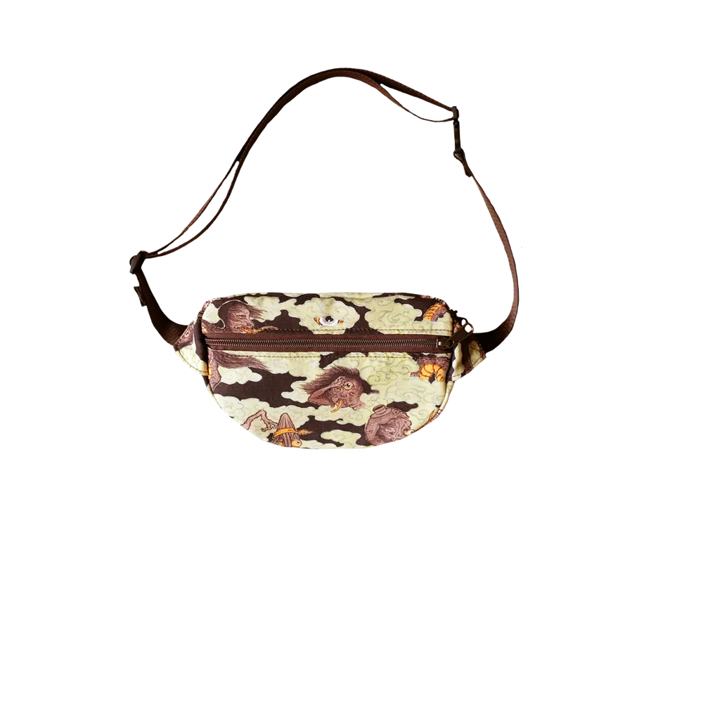 [UNISEX] BANGXGANJI X LOCO MOSQUITO YOKAI CAMO BUM BAG (BROWN / GREEN)