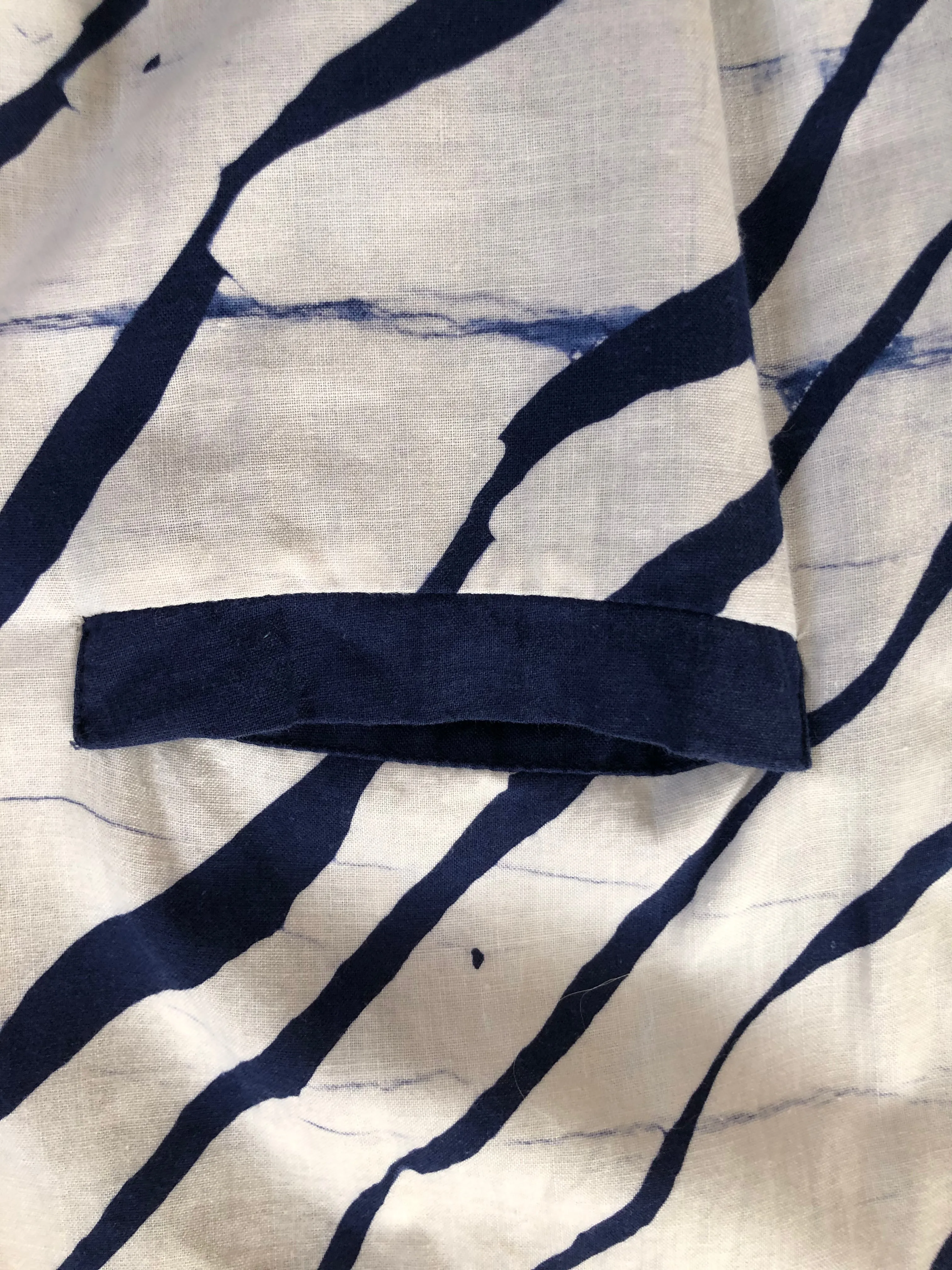 Vintage Singa Batik Navy White Printed Dress