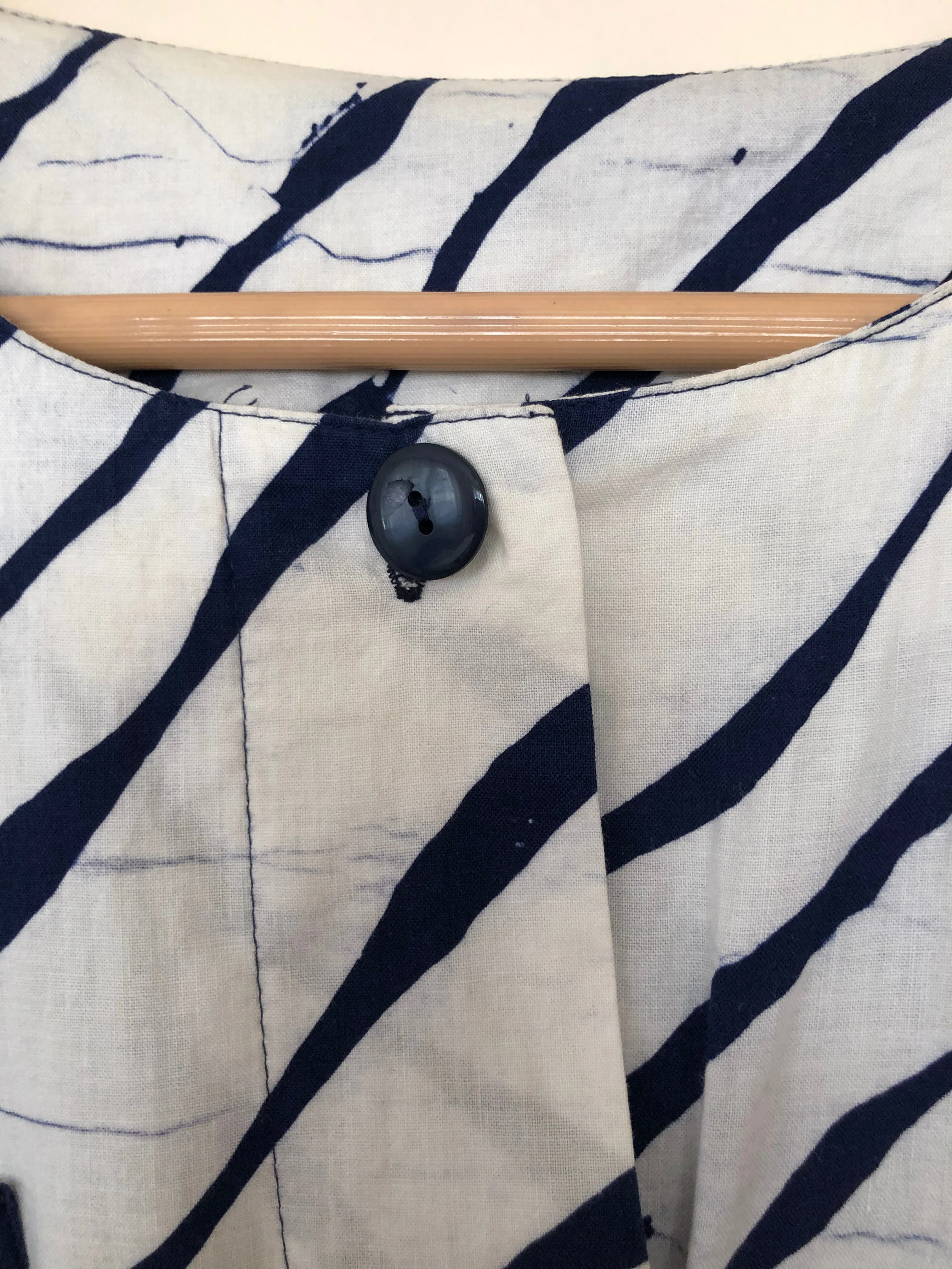Vintage Singa Batik Navy White Printed Dress