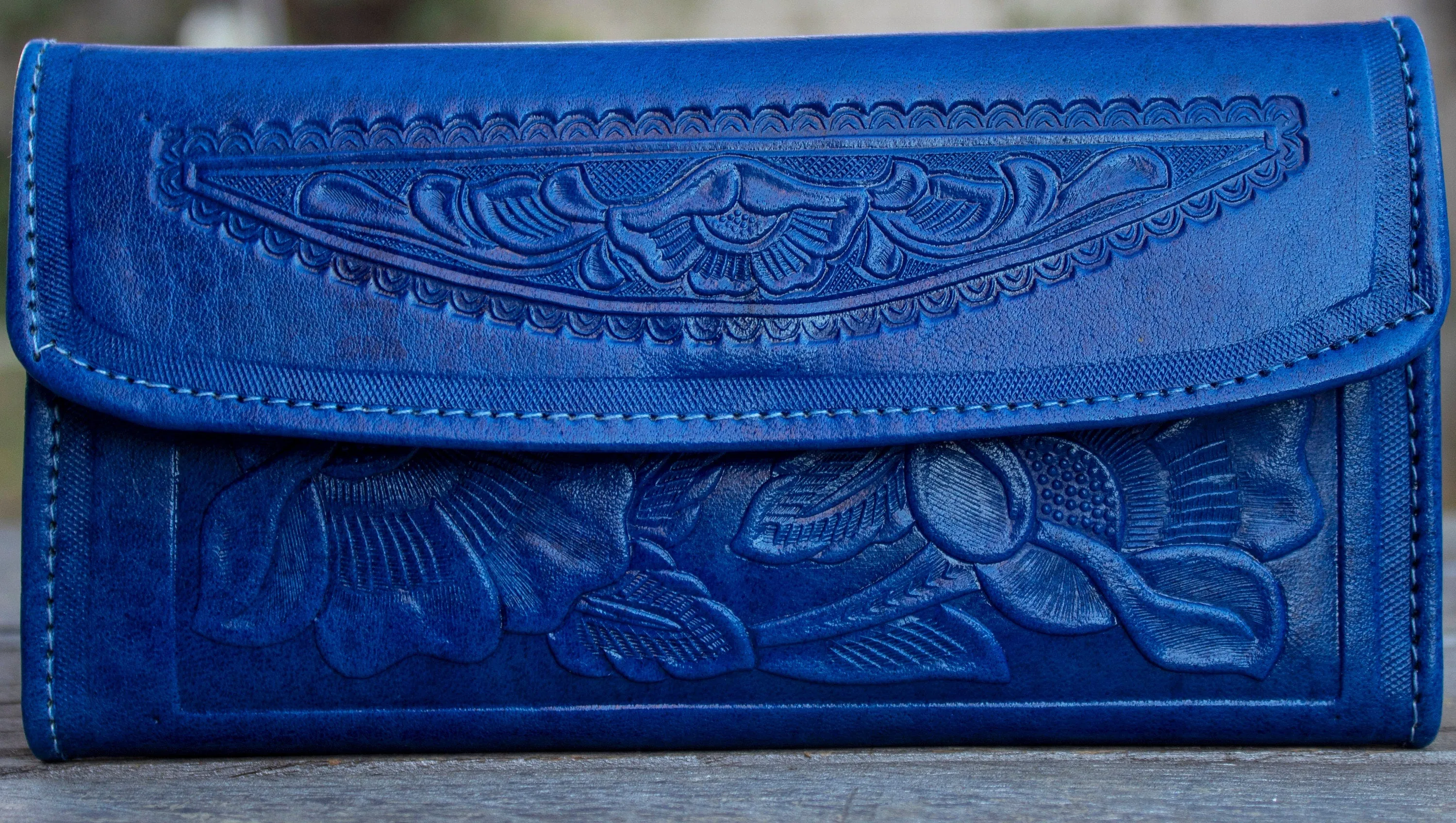 WOMENS LEATHER blue rose STAMPED slim trifold leather hand wallet purse